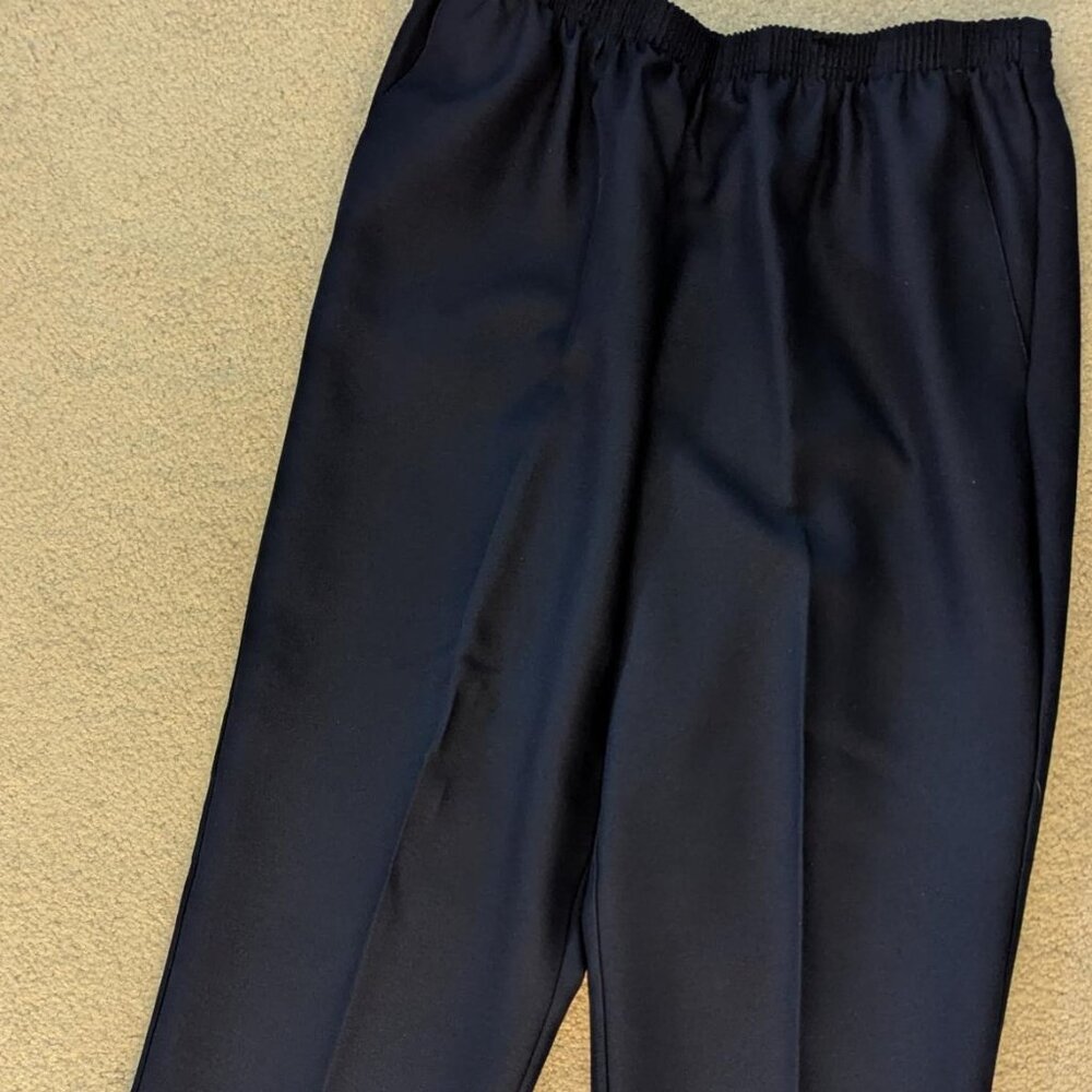 Excellent Condition Alfred Dunner Navy Slacks, Size 14, Inseam 28